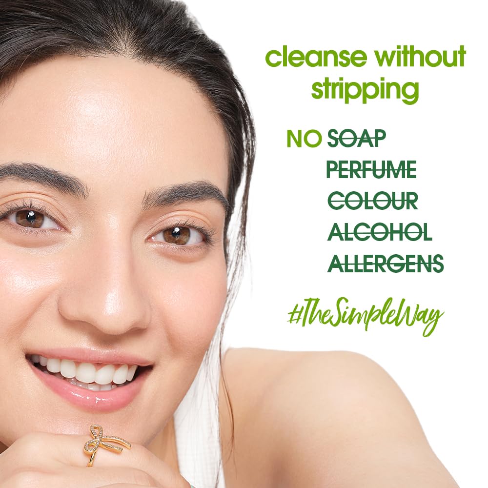 Simple Kind To Skin Refreshing Facial Wash 150 ml | 100% Soap-Free Facewash that doesn't dry out your skin| For All Skin Types